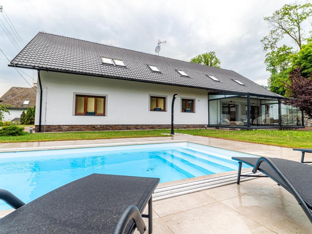 Villa U Zamku Sobotín Kültér fotó